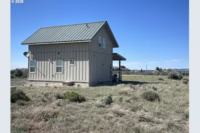 57655 Fall Rd, Christmas Valley, OR 97641 - Photo 17