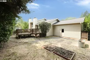 14584 Rainbow Dr, Lake Oswego, OR 97035 - Photo 41