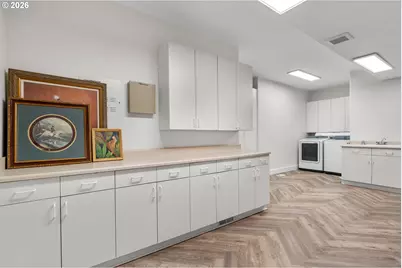 1811 NW Cedar Ridge Dr, Portland, OR 97229 - Photo 41