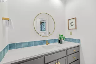 1811 NW Cedar Rdg Dr, Portland, OR 97229 - Photo 37