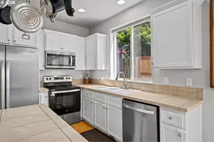 17474 SE Reserve Loop, Milwaukie, OR 97267 - Photo 17