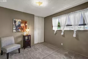 2727 Gateway St, Springfield, OR 97477 - Photo 13