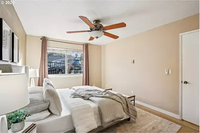 86 Kingsgate Rd #C-103, Lake Oswego, OR 97035 - Photo 13