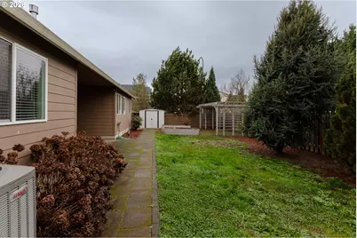 3341 Linfield Ave, Woodburn, OR 97071 - Photo 43