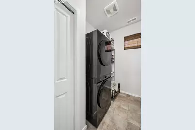 2769 V St, Springfield, OR 97477 - Photo 25