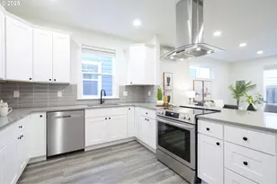 6537 SE Woodstock Blvd, Portland, OR 97206 - Photo 13