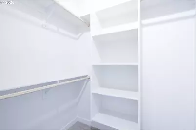 6537 SE Woodstock Blvd, Portland, OR 97206 - Photo 15