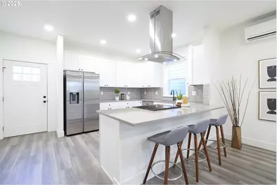 6537 SE Woodstock Blvd, Portland, OR 97206 - Photo 9