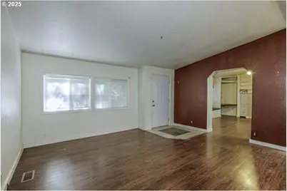 14609 Forest Hill Dr, Monmouth, OR 97361 - Photo 9