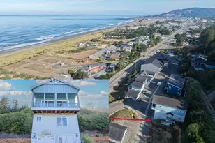 29153 Kerber Dr, Gold Beach, OR 97444 - Photo 5