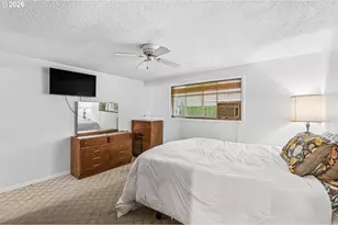 10317 SE 37th Ave, Milwaukie, OR 97222 - Photo 17