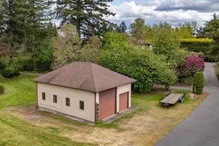 18036 NW Emmaus Ln, Portland, OR 97231 - Photo 3