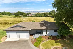 84903 Lyle Ln, Milton-Freewater, OR 97862 - Photo 7