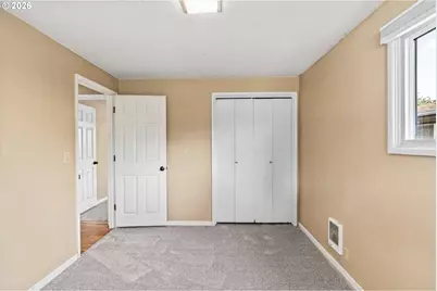 1128 S 11th St, Cottage Grove, OR 97424 - Photo 13
