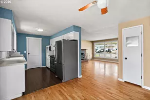 1128 S 11th St, Cottage Grove, OR 97424 - Photo 13