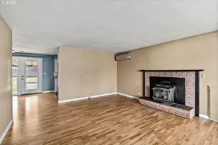 1128 S 11th St, Cottage Grove, OR 97424 - Photo 9