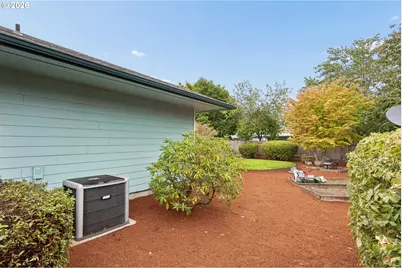 289 Santa Clara Ave, Eugene, OR 97404 - Photo 37