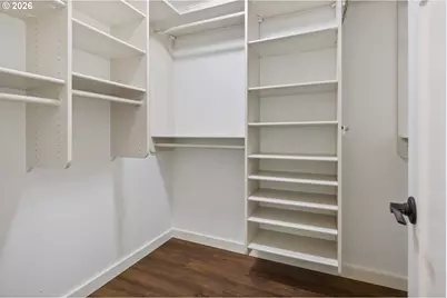 6422 SW Roundtree Ct, Portland, OR 97219 - Photo 31