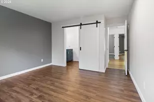 6422 SW Roundtree Ct, Portland, OR 97219 - Photo 27