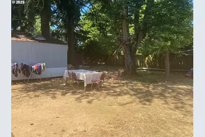 14407 SE Stephens St, Portland, OR 97233 - Photo 21