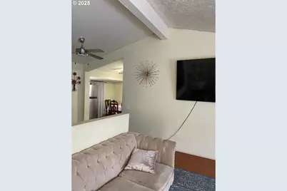 14407 SE Stephens St, Portland, OR 97233 - Photo 3