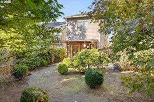 11464 SW 96th Ave, Portland, OR 97223 - Photo 35