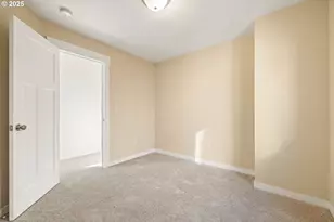 11464 SW 96th Ave, Portland, OR 97223 - Photo 21