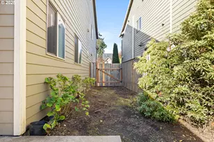 11464 SW 96th Ave, Portland, OR 97223 - Photo 37