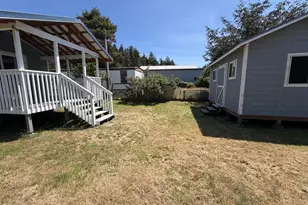 145 S 5th St, Lakeside, OR 97449 - Photo 25