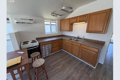 145 S 5th St, Lakeside, OR 97449 - Photo 7