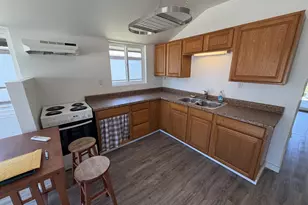 145 S 5th St, Lakeside, OR 97449 - Photo 7