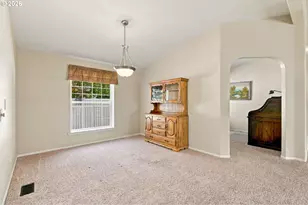 2587 Northampton, Eugene, OR 97404 - Photo 15
