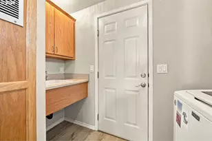 2587 Northampton, Eugene, OR 97404 - Photo 23