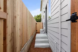5135 SE Morrison St, Portland, OR 97215 - Photo 21
