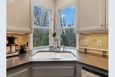 22515 Ponderay Dr, West Linn, OR 97068 - Photo 13