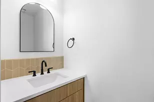 1054 SE Franklin St, Portland, OR 97202 - Photo 7