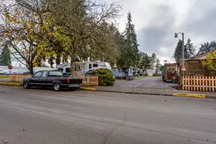 351 Front St, Junction City, OR 97448 - Photo 27