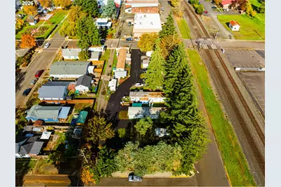 351 Front St, Junction City, OR 97448 - Photo 7