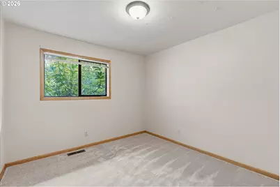299 Cedar Ln, Longview, WA 98632 - Photo 17