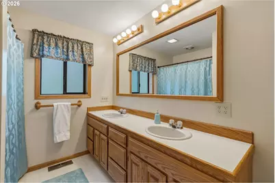 299 Cedar Ln, Longview, WA 98632 - Photo 27