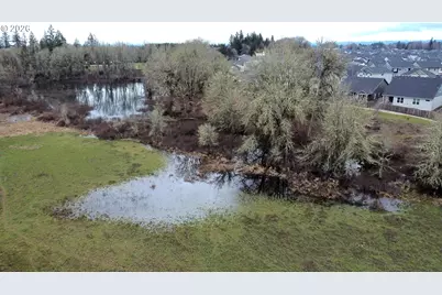 1683 S Quartz Dr, Cornelius, OR 97113 - Photo 27