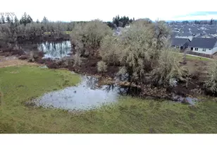 1683 S Quartz Dr, Cornelius, OR 97113 - Photo 27