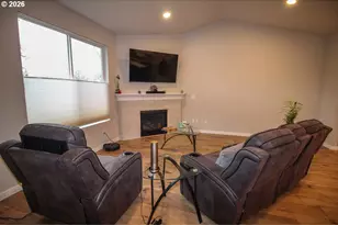 1683 S Quartz Dr, Cornelius, OR 97113 - Photo 7