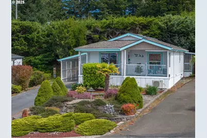 543 Puerto Vista Dr, Coos Bay, OR 97420 - Photo 1