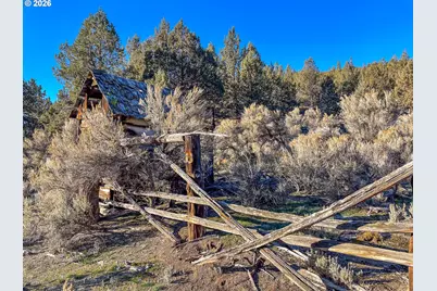 25405 SE Bear Creek Rd, Prineville, OR 97754 - Photo 35