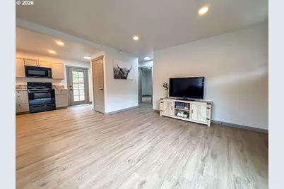 215 N Humbolt St, Canyon City, OR 97820 - Photo 3