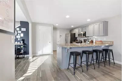 15003 NE 69th St, Vancouver, WA 98682 - Photo 5