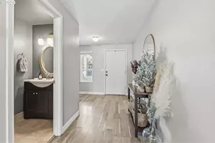 15003 NE 69th St, Vancouver, WA 98682 - Photo 9