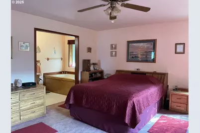 99608 S Bank Chetco Rd, Brookings, OR 97415 - Photo 11