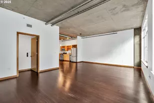 1255 NW 9th Ave, Portland, OR 97209 - Photo 9